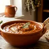 Zacuscă sau fasole bătută? Cât ulei au aperitivele preferate ale românilor