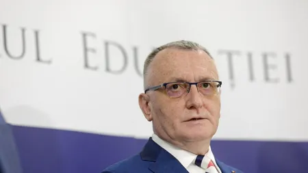 Sorin Cîmpeanu declară că au fost consultaţi toţi experţii pentru elaborarea legilor educaţiei