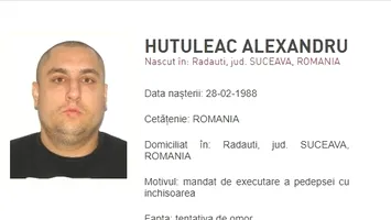 Interlopul care, în 2017, a lovit un poliţist cu o sabie în cap şi în braţ, adus în ţară