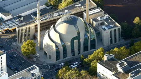 Ce le va fi permis celor 35 de moschei din Köln, în după-amiezile de vineri (VIDEO)