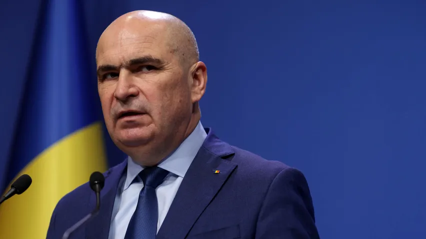 Bolojan trage linie în 2025: TVA majorat, pensii în așteptare, dar România intră în 2026 cu finanțe stabilizate