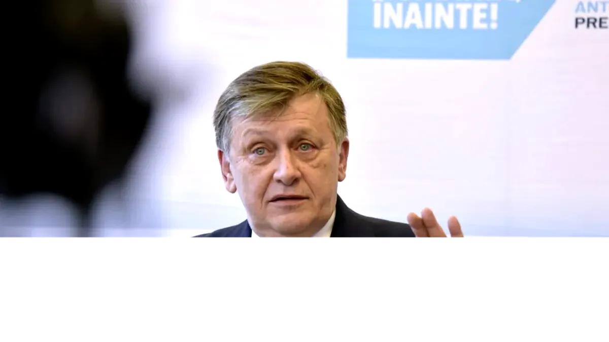 Crin Antonescu nu-l iartă pe Iohannis: „Și alţii au promis că vor face din educaţie un domeniu performant”