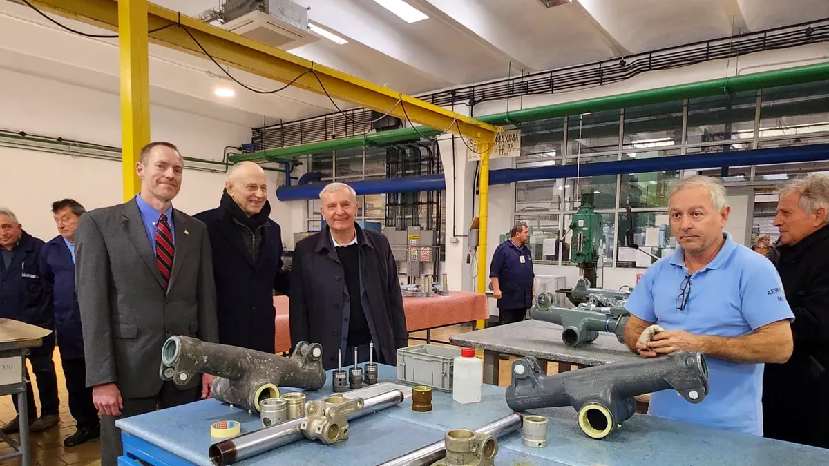 Aerostar Bacău va asigura mentenanța pentru avioanele F-16 ale României. La semnarea acordului de cooperare a asistat secretarul general adjunct al NATO, Mircea Geoană
