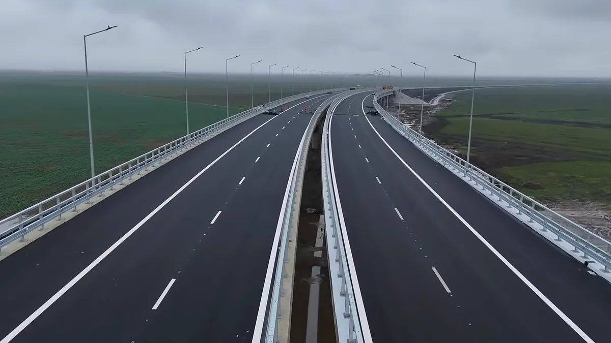 UMB lucrează intens pentru deschiderea a două tronsoane noi din Autostrada Moldovei: termenul rămâne „la limită”
