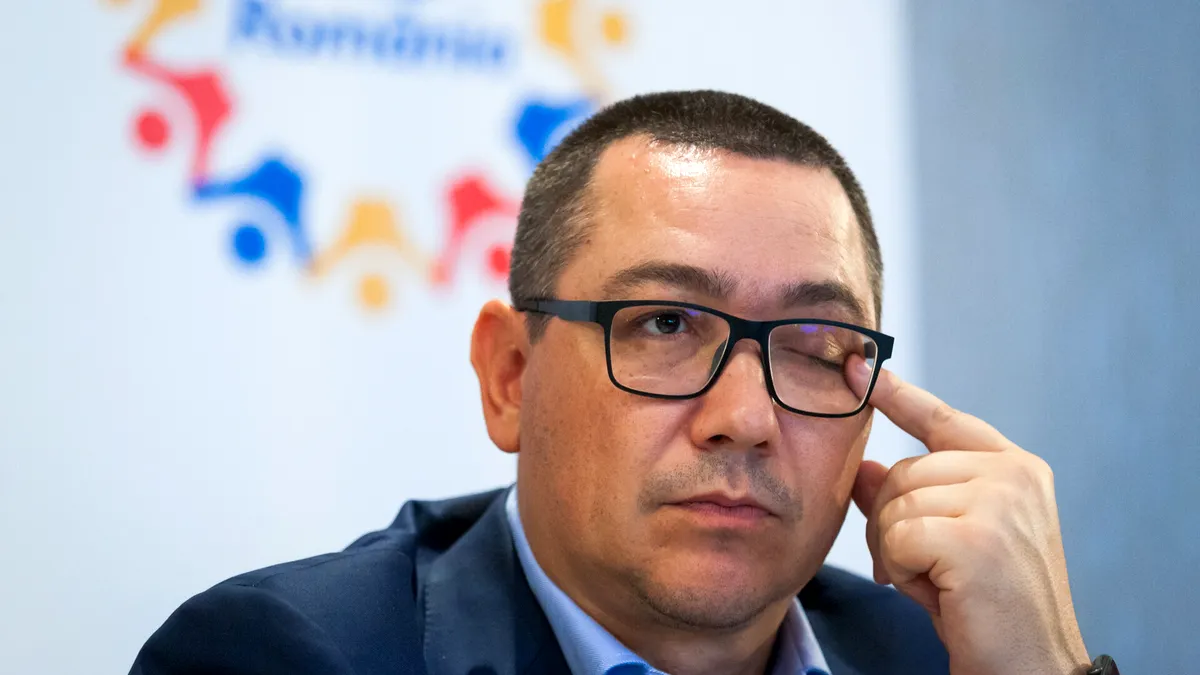 Ghici pe cine și-a luat Ponta ca guru! La cine a găsit justificarea inundării României