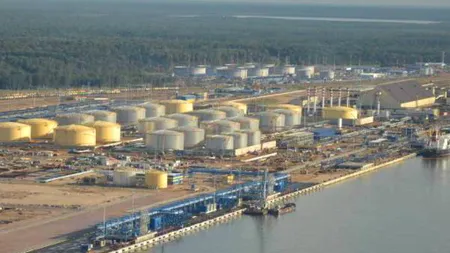 Bloomberg: Aprovizionarea cu petrol prin portul rusesc Ust-Luga a fost suspendată