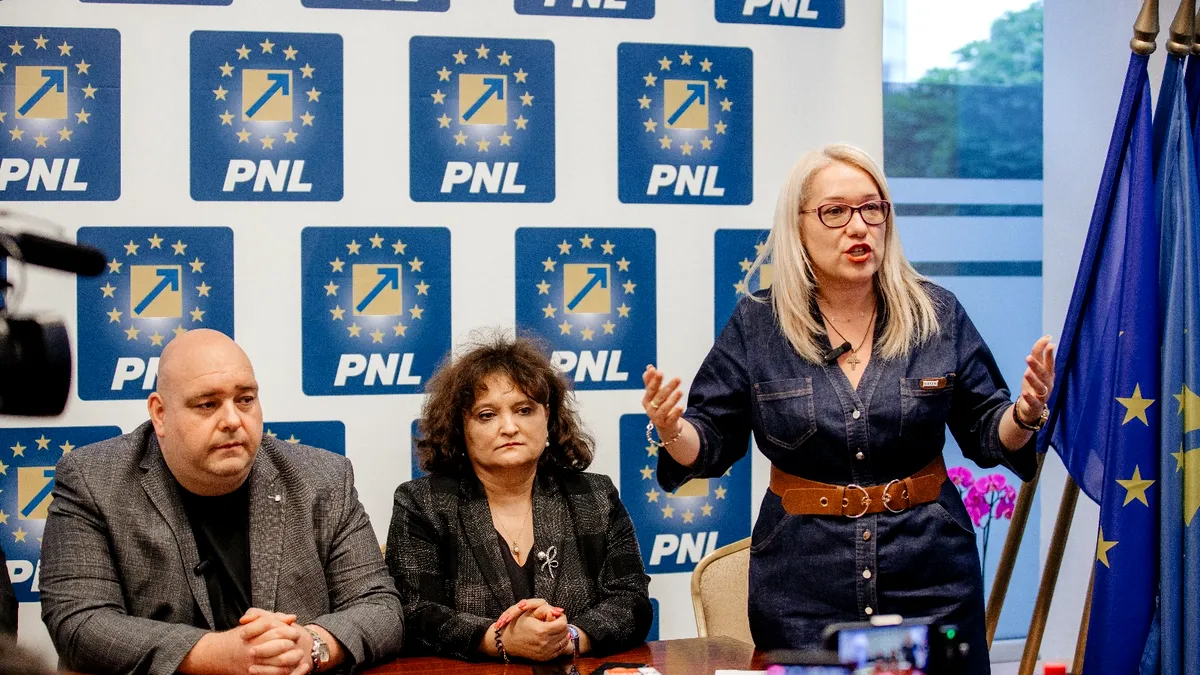 Un fost lider AUR îl acuză pe Simion de blat cu PSD