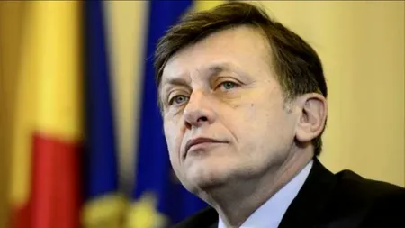 Crin Antonescu: Conducerea PNL trebuie să demisioneze imediat