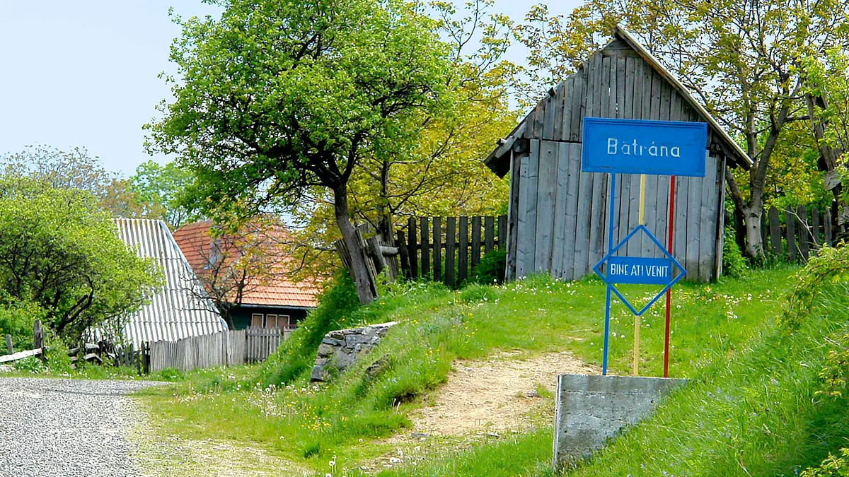 Care sunt cele mai mici comune ca număr de locuitori din România