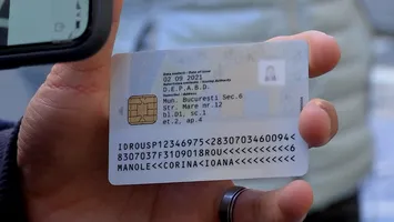 Buletinul electronic, soluția inteligentă pentru părinți: mai ieftin decât pașaportul și valabil în UE