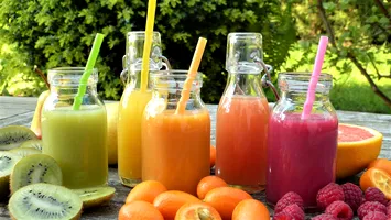 Sucul natural care îți poate accelera metabolismul vara: răcoritor și eficient în arderea grăsimilor