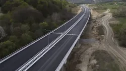 Autostrada Sibiu-Pitești avansează. Posibilă deschidere în 2026, cu șase luni mai devreme