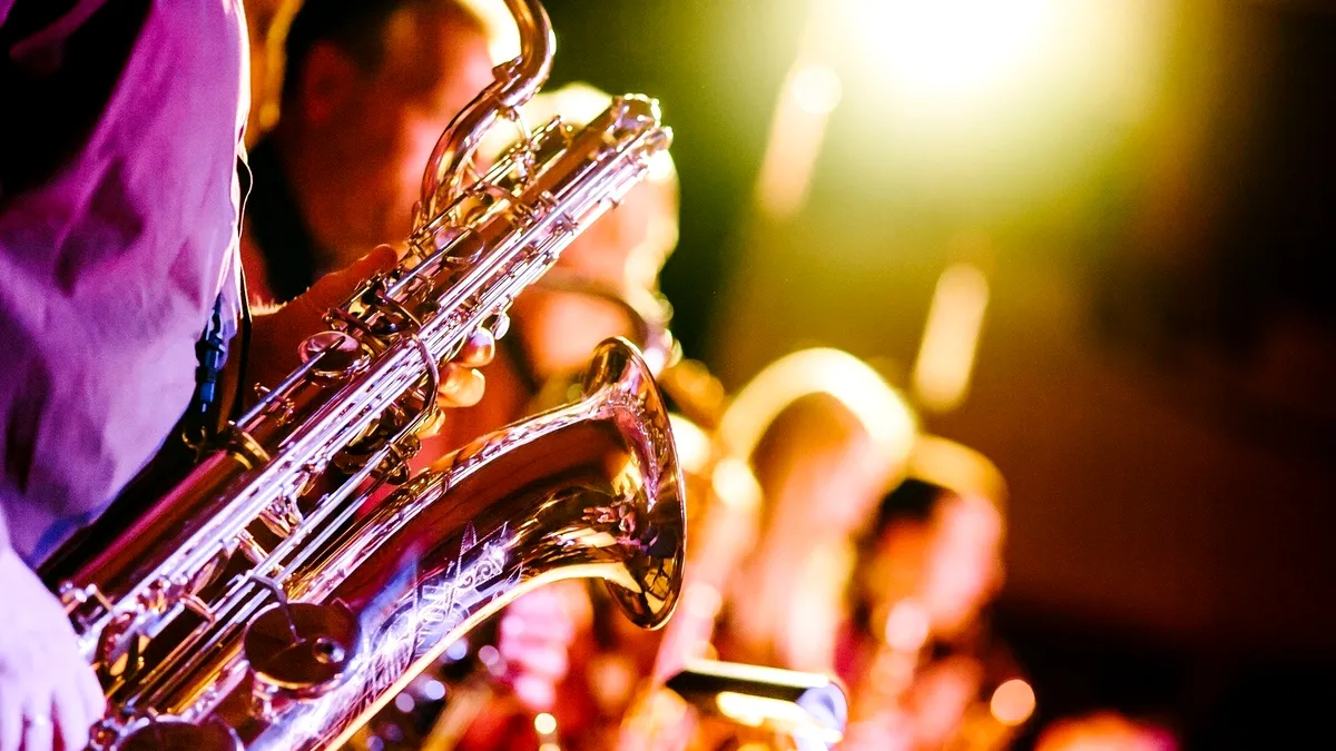 București: Pregătiri pentru Maratonul de Poezie şi Jazz!