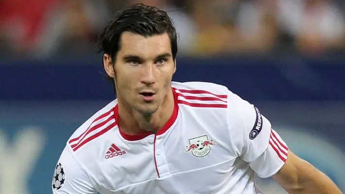 Fost fotbalist, mort într-un accident rutier. Avea doar 39 de ani