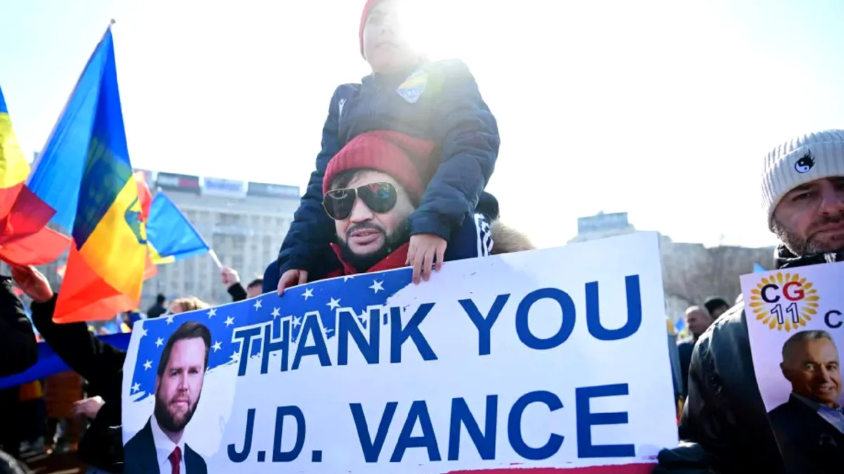 Bloomberg: JD Vance datorează scuze României