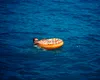 Salvat din Mediterană după ce a încercat să înoate din Maroc în Spania cu un colac