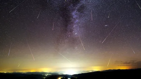 Spectacol astronomic de excepție: Ploaia de meteori Geminide atinge apogeul în această noapte