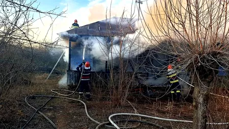 Doi fraţi din Doljeşti Neamț au murit într-un incendiu care le-a cuprins casa