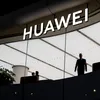 Huawei contestă la CCR legea care a blocat accesul companiei la infrastructura 5G din România