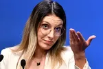 Disperarea Dianei Buzoianu: Nu poate să-l schimbe pe directorul general al „Apelor Române” pentru că e … în concediu medical