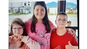 Scandalul dispariției copiilor Marțian: (update) se află în custodia autorităților polițienești din Serbia, localitatea Niș