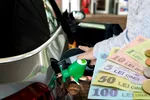 Prețul carburanților nu a atins încă vârful. Ce ne așteaptă în săptămânile următoare