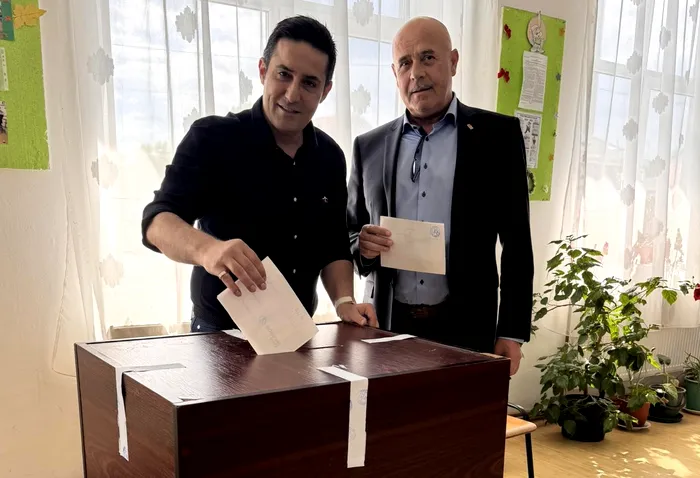 Nicușor Dan a câștigat detașat în Craiova. În Oltenia, doar Doljul a fost „verde“