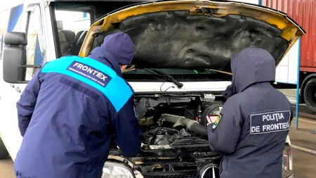 Un microbuz Mercedes furat din Parma (Italia), oprit la granița de la Prut după 24 de ore