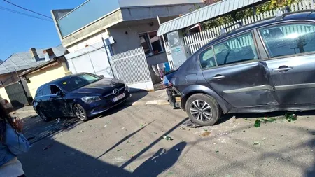 Bătaie în stradă în Pantelimon, Ilfov: mai multe persoane rănite și mașini distruse (FOTO)