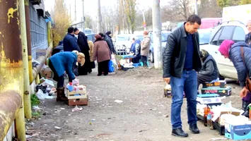 Producătorii agricoli de peste Prut, izgoniți din piețele din Galați: „Ne alungă! Ne-au dat pe toți afară din piață!”