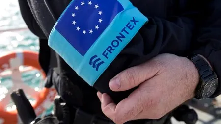 Zeci de organizații pentru drepturile omului cer abolirea Frontex