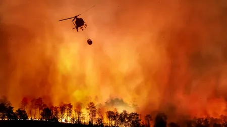 Italia, nimicită de incendii de proporţii şi furtuni devastatoare