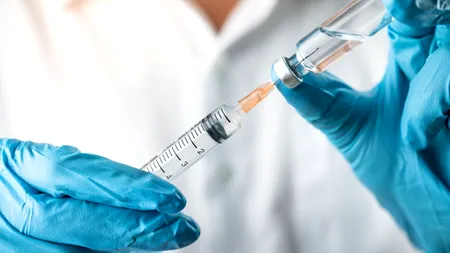 Rafila: Farmaciștii, soluția salvatoare pentru vaccinare, reducând presiunea pe cabinetele medicilor