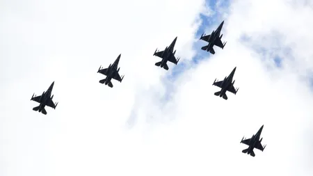 Escadrila 48 Vânătoare are efectivul complet. De-acum, F 16 păzesc și vestul României