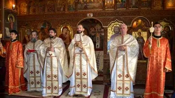 Criza de personal lovește și Biserica! În Gorj, nouă parohii au rămas fără preoți