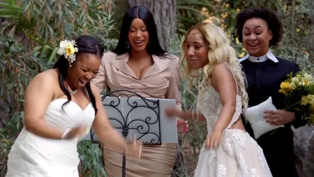 Cardi B a oficializat relația dintre două femei (VIDEO)