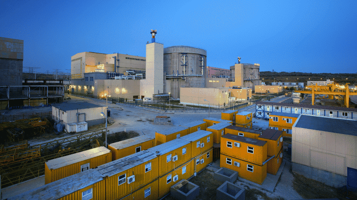 Unitatea 1 a Centralei Nucleare de la Cernavodă e oprită temporar astă seară