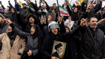 Fortăreața de sticlă: De ce regimul de la Teheran refuză să se prăbușească sub bombele aliate