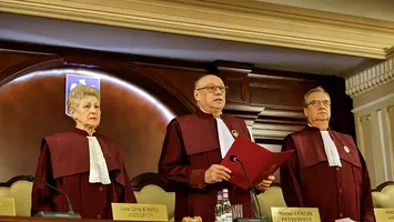 Transparența cu porția: când dreptul la intimitate devine scut pentru privilegiați
