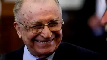 Guvernul României, primul mesaj după moartea lui Ion Iliescu. Când va fi înmormântat fostul președinte al României