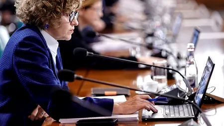 Oana Gheorghiu le dă peste mână politicienilor: Nu vă mai băgați nasul în companiile de stat