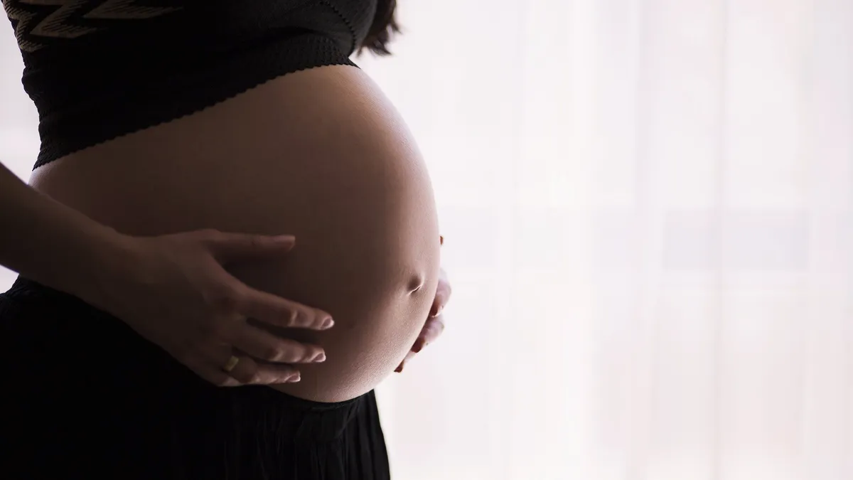 Mămicile să stea liniștite! Vaccinurile anti-Covid sunt sigure în timpul sarcinii