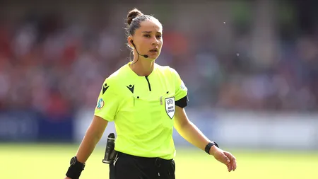 Cine este românca ce o va arbitra pe FC Barcelona în sferturile Ligii Campionilor, alături de Ovidiu Hațegan