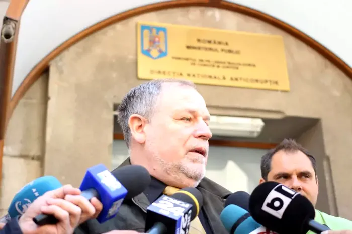 Pușcăriașii din Parlamentul României: Cum dosarele penale și condamnările nu i-au împiedicat să ajungă în Legislativ