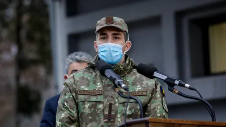 Schimbare de gardă la Spitalul Militar Central „Dr. Carol Davila” București