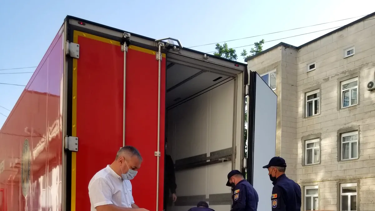 Peste 100.000 de doze de vaccin anti-Covid-19, donate Republicii Moldova