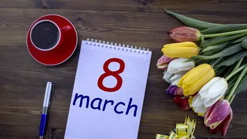 Topul celor mai romantice oraşe, după comenzile de flori de 8 Martie