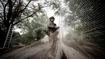 Reuters: Militari ruși antrenați în secret în China revin pe frontul din Ucraina