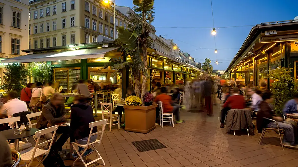 Un alt faliment, în seria falimentelor din Austria. Gigantul Naschmarkt din Viena este în insolvență
