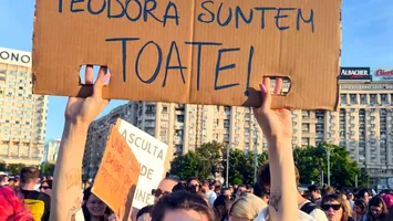 Parlamentul a adoptat legea „România fără violență”. Doi parlamentari nu au susținut proiectul